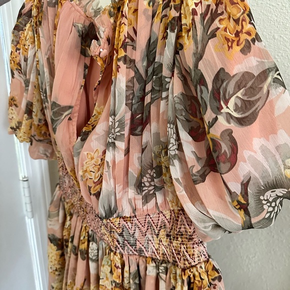 Floral puff sleeve dress -Anthro - Picture 3 of 6